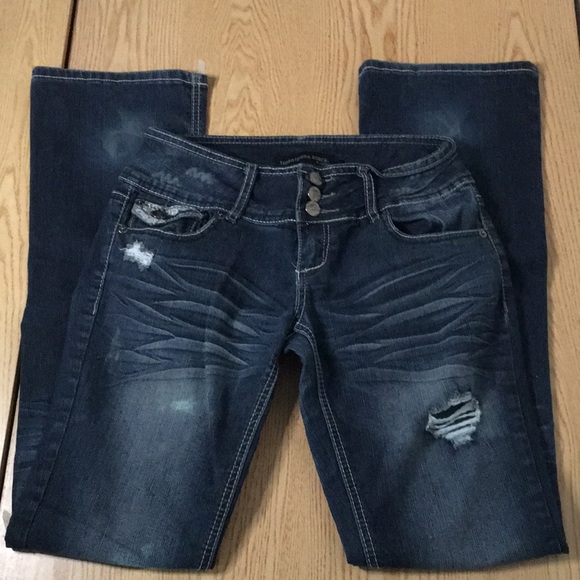 Juniors Twenty One by Rue21 Jeans Distressed Lacey Boot Cut Size 3/4 Regular - Picture 5 of 7